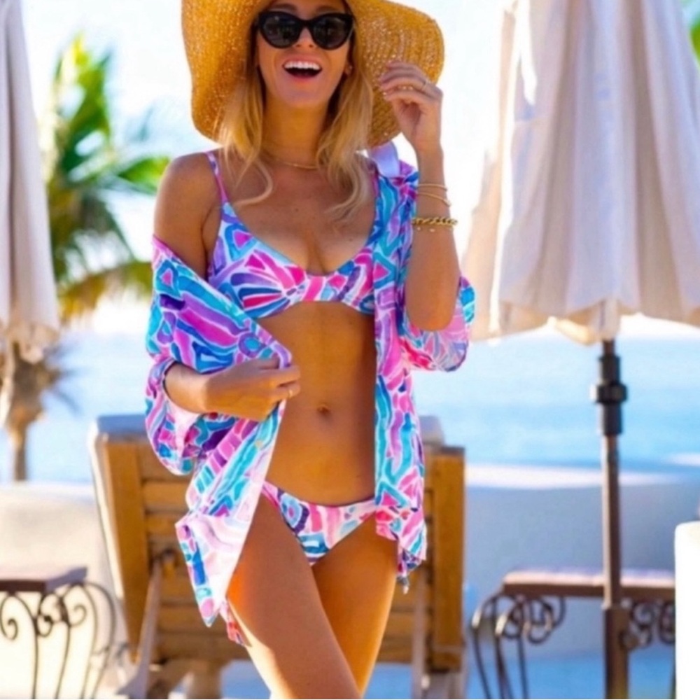 NEW! Kenny Flowers THE WAIKIKI Underwire Bikini Top Pink Purple SZ XS